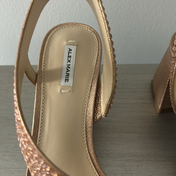 Alex Marie Rose Gold, Brinda, Sparkle Heels, Size 8
Excellent Condition - Picture 4 of 9